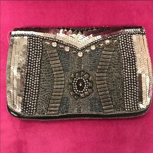 Handbeaded Gunmetal Silver/Gray Embellished Clutch